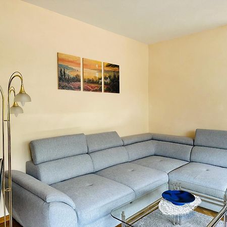 2,5-Zimmerwohnung Mit Terrasse - Keine Monteure Marbach am Neckar Exterior foto
