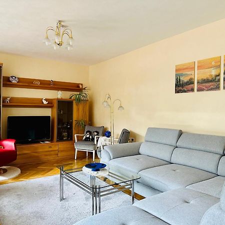 2,5-Zimmerwohnung Mit Terrasse - Keine Monteure Marbach am Neckar Exterior foto